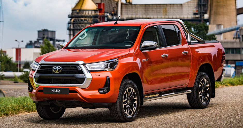 Toyota Hilux (VIII/AN130/2020) 2.8D (204) - Фото 1