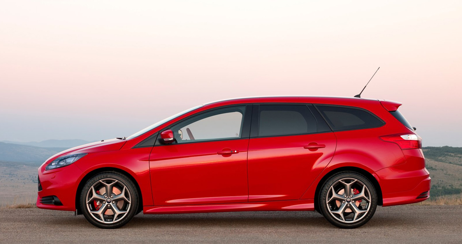 Ford Focus ST Wagon (III/DYB) 2.0 (250) - Фото 1