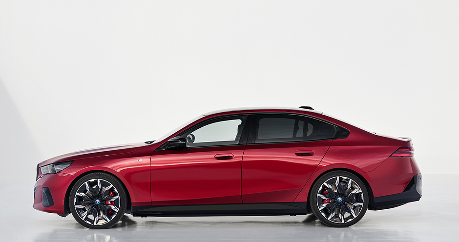 BMW i5 (I/G60)