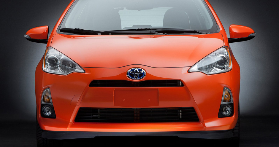 Toyota Prius C (I/NHP10) 1.5 (99) - Фото 2