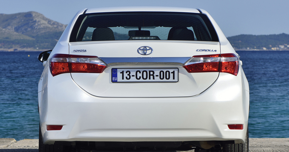 Toyota Corolla (XI/E170) 1.4D MT (90) - Фото 3