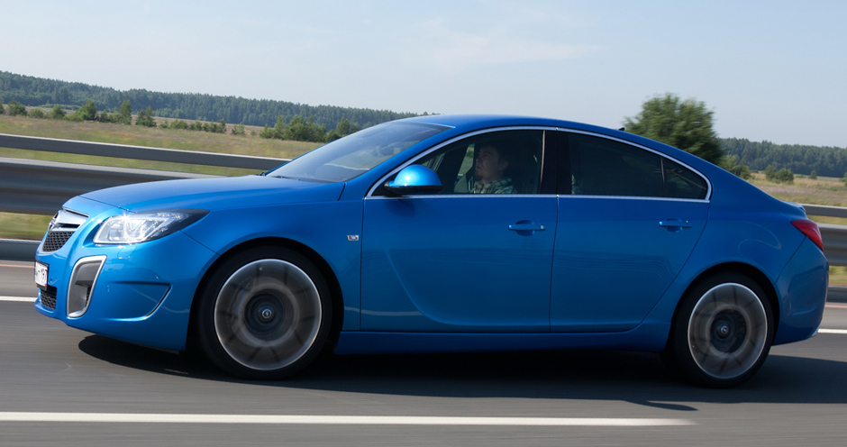 Opel Insignia OPC 5D (I) 2.8 MT (325) - Фото 1