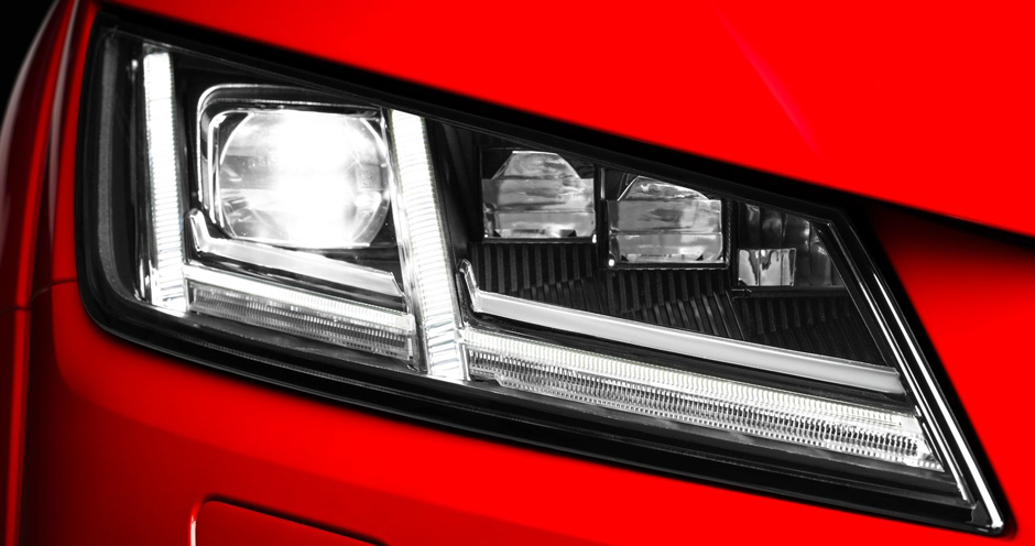 Audi TTS Coupe (II/8S) 2.0 TFSI quattro MT (310) - Фото 13