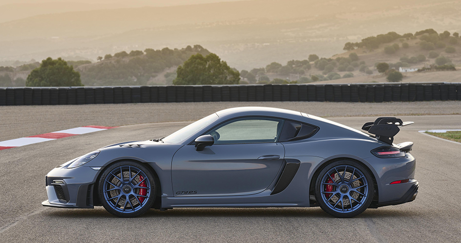 Porsche 718 Cayman GT4 (IV/982C)