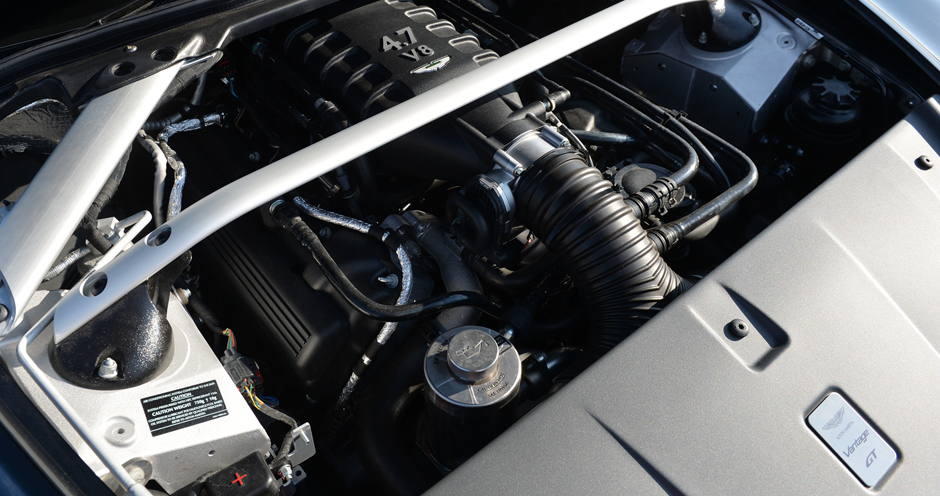Aston Martin V8 Vantage Roadster (III/2012) GT (436) - Фото 11