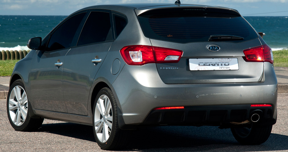 Kia Cerato/Forte 5D (II/TD) 1.6 MT (126) - Фото 2