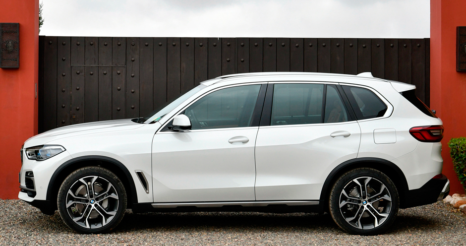 BMW X5 (IV/G05) xDrive50i (462) - Фото 1