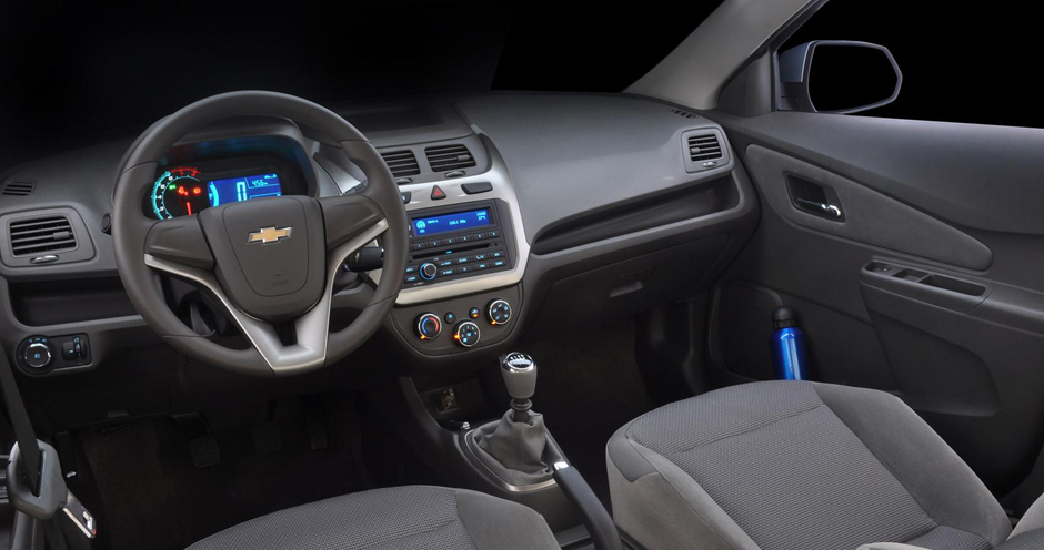 Chevrolet Cobalt (I) 1.4 econoflex (97) - Фото 4
