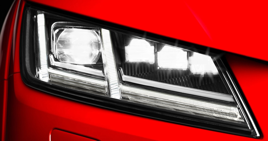 Audi TTS Coupe (II/8S) 2.0 TFSI quattro MT (310) - Фото 15