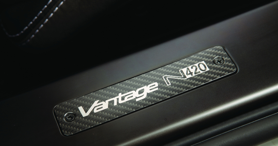 Aston Martin V8 Vantage (III/2008) N420 - Фото 4