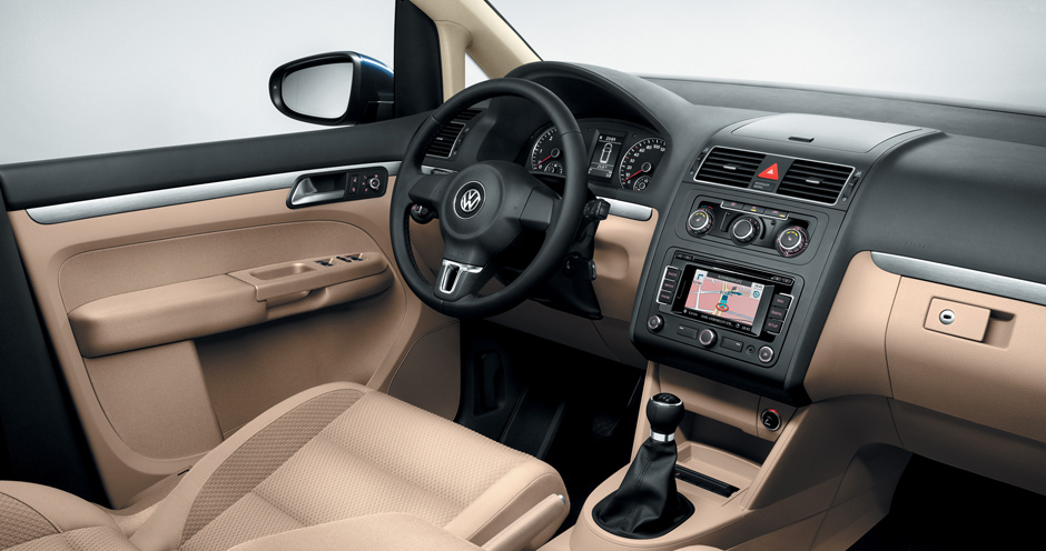 Volkswagen Touran (I/1T/2010) 1.6 TDI BlueMotion MT (105) - Фото 3