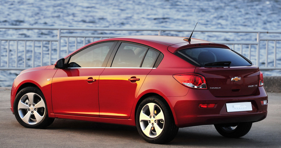 Chevrolet Cruze 5D (I/J300) 1.6 MT (109) - Фото 3