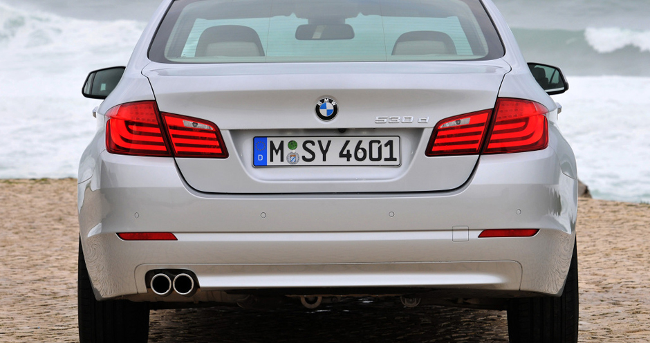 BMW 5 Series Sedan (VI/F10) 520i MT (184) - Фото 3