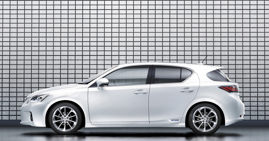 Lexus CT (I/A10) 200h (136) - Фото 1