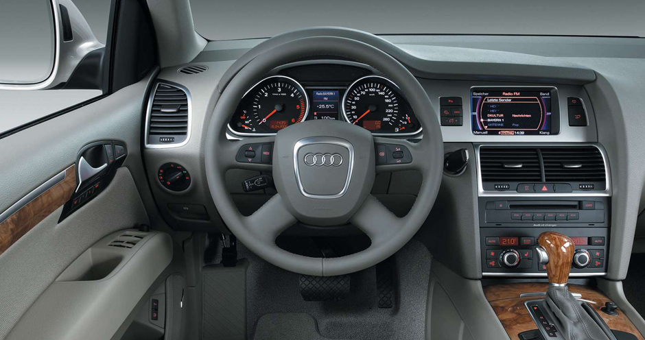 Audi Q7 (I/4L) 3.0 TDI quattro (233) - Фото 3