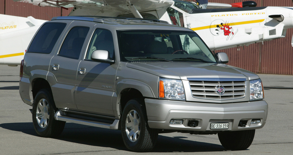 Cadillac Escalade (II/GMT800) 5.3 RWD (288) - Фото 1