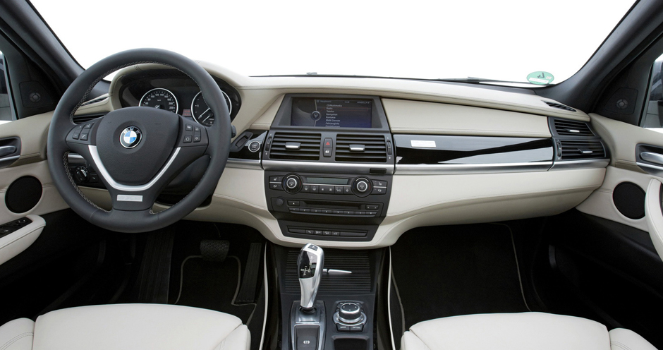 BMW X5 (II/E70) 10 Year Edition - Фото 4
