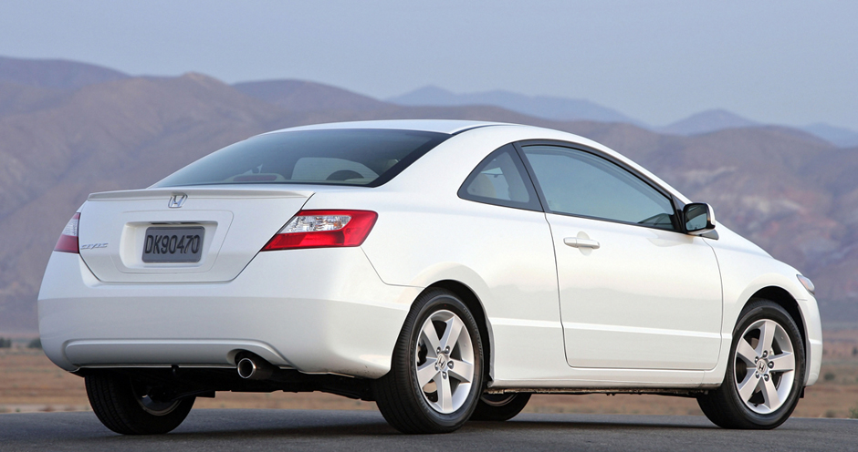 Honda Civic Coupe (VIII/FG) 1.8 MT (140) - Фото 3