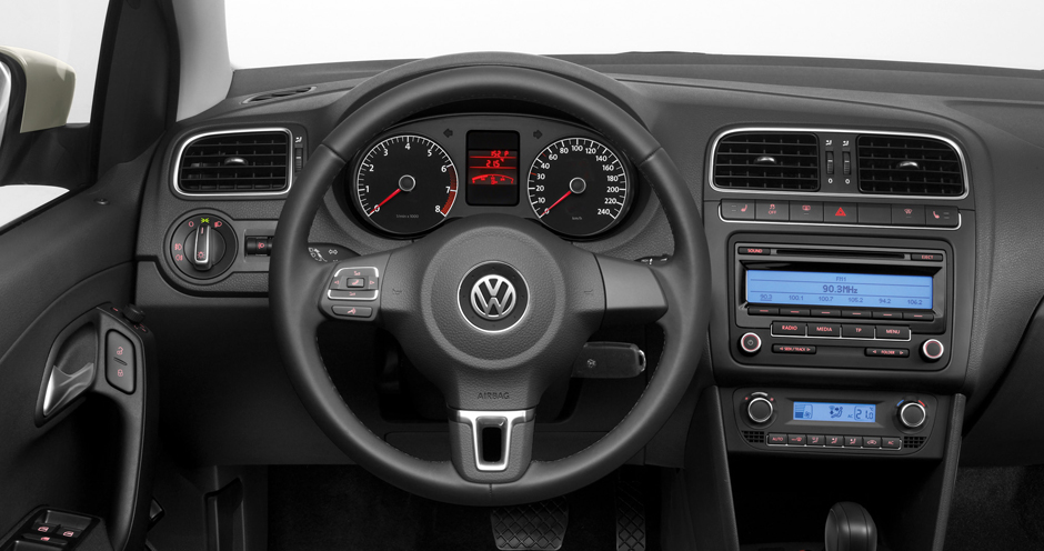 Volkswagen Polo 4D (V) 1.6 (85) - Фото 6