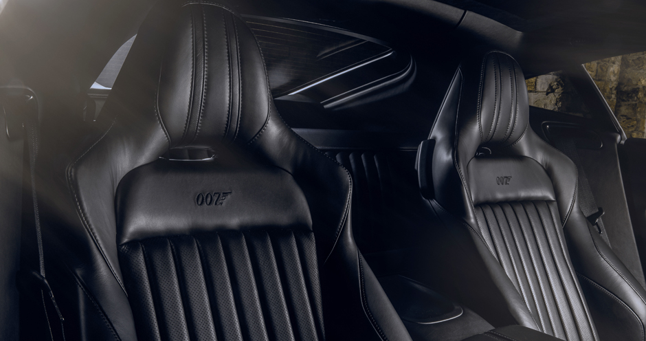 Aston Martin V8 Vantage (IV) 007 Edition (510) - Фото 5