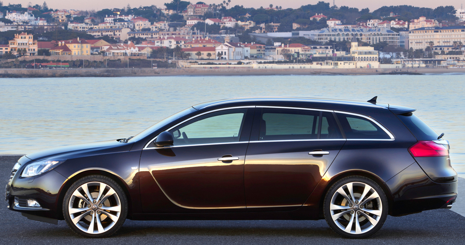 Opel Insignia Sports Tourer (I) 2.0 CDTi (110) - Фото 1