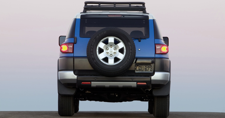 Toyota FJ Cruiser (I/GSJ15W) 4.0 RWD (239) - Фото 4