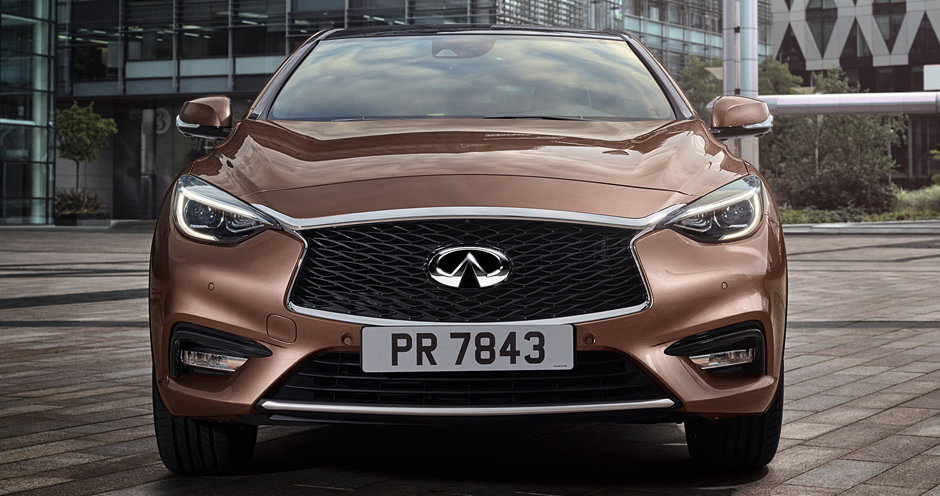 Infiniti Q30 (I) 1.5d MT (109) - Фото 2