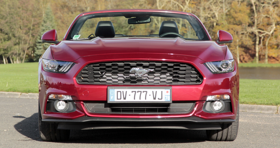Ford Mustang Convertible (VI/S-550) 3.7 MT (304) - Фото 2