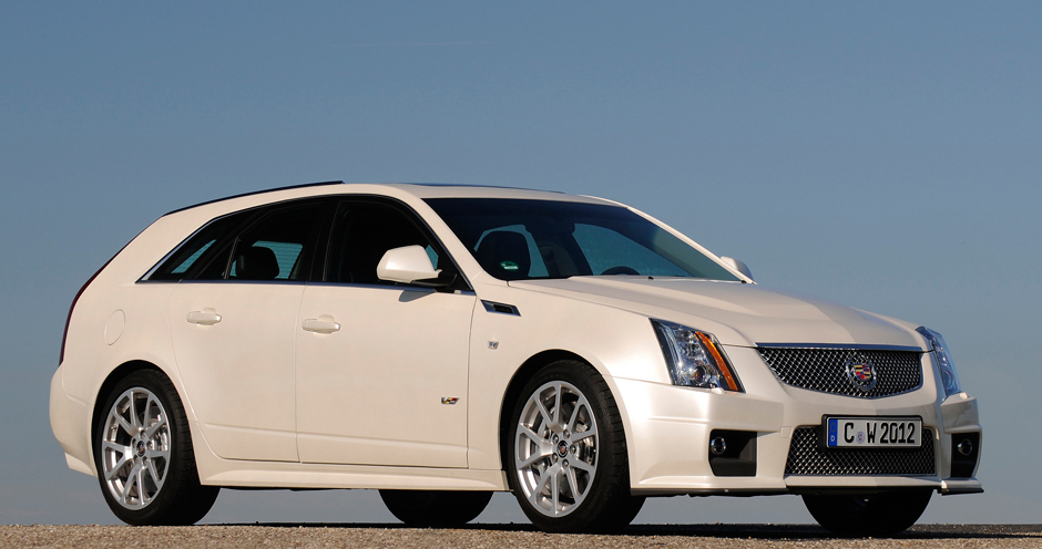 Cadillac CTS-V Sport Wagon (II) 6.2 RWD MT (564) - Фото 4