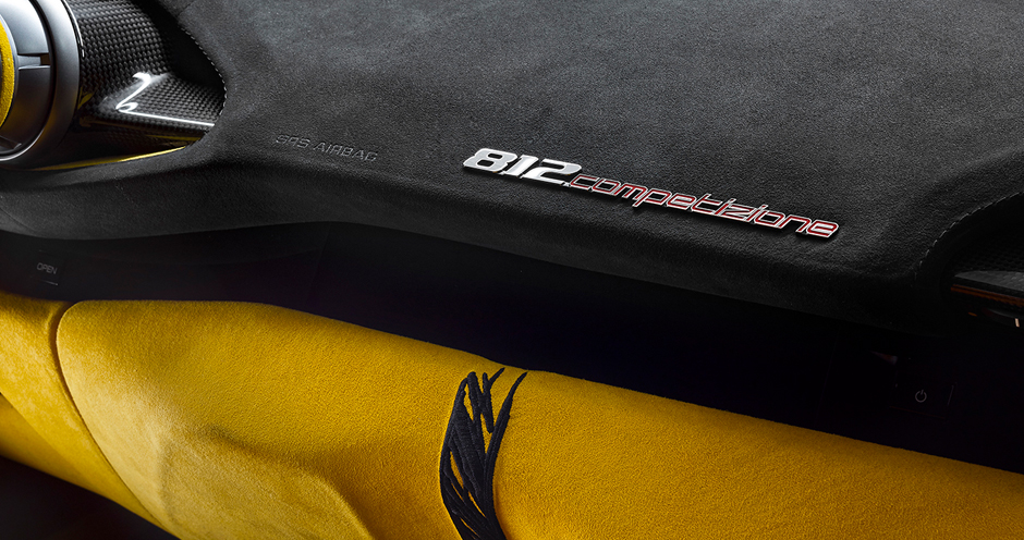 Ferrari 812 Superfast (I) Inspired by Blanc Sheet (830) - Фото 8