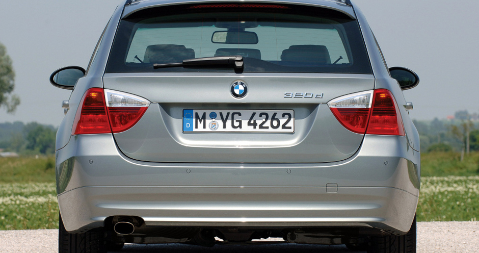 BMW 3 Series Touring (V/E91) 320i AT (156) - Фото 3