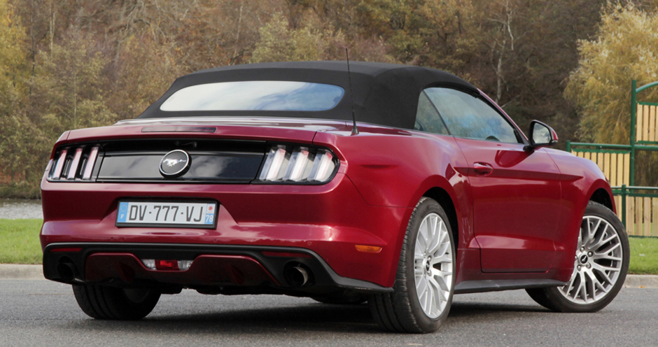 Ford Mustang Convertible (VI/S-550) 3.7 MT (304) - Фото 5