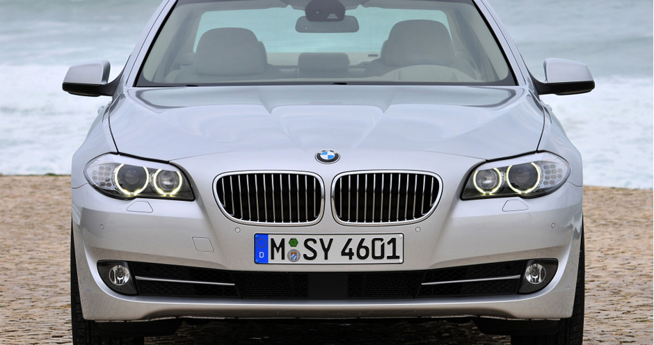 BMW 5 Series Sedan (VI/F10) 520i MT (184) - Фото 2