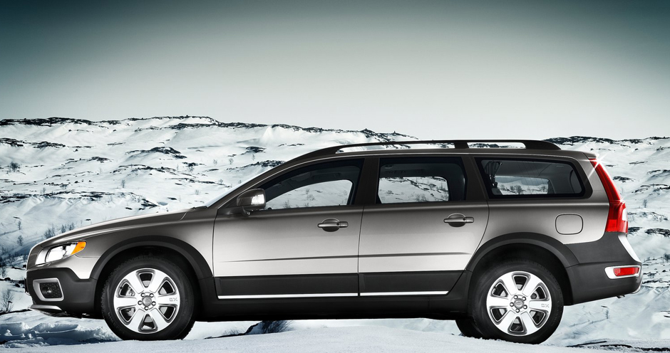 Volvo XC70 (II) 2.4 D5 AWD MT (185) - Фото 1