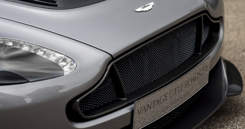 Aston Martin V12 Vantage Roadster (I) GT12 (603) - Фото 9