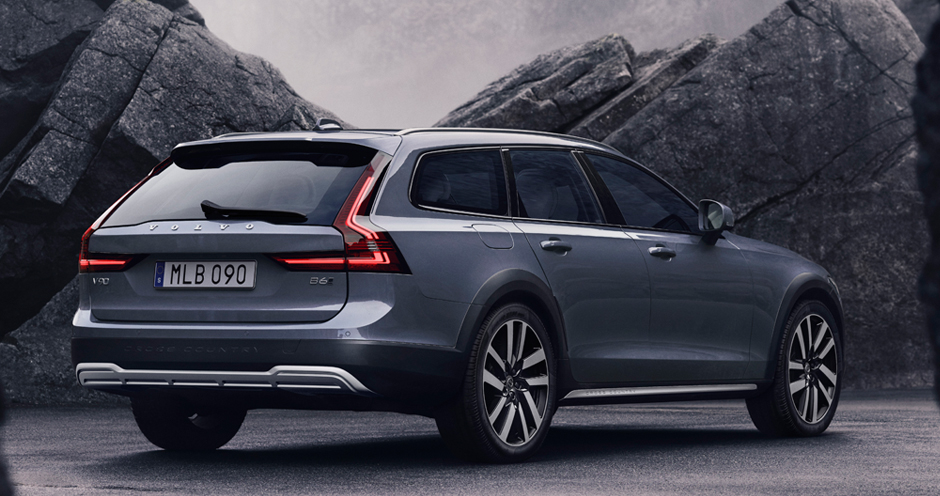 Volvo V90 Cross Country (I/2020) 2.0 B6 AWD (299) - Фото 2