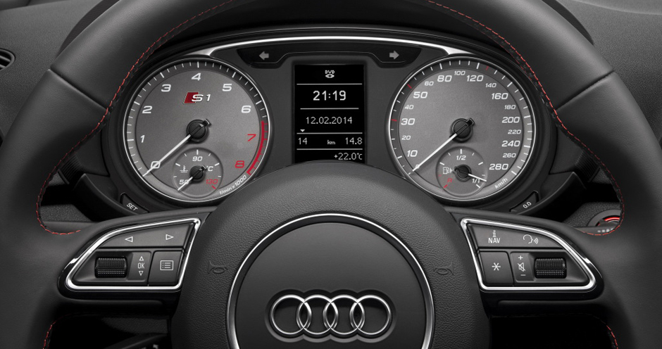 Audi S1 (I/8X) 2.0 TFSI (231) - Фото 11