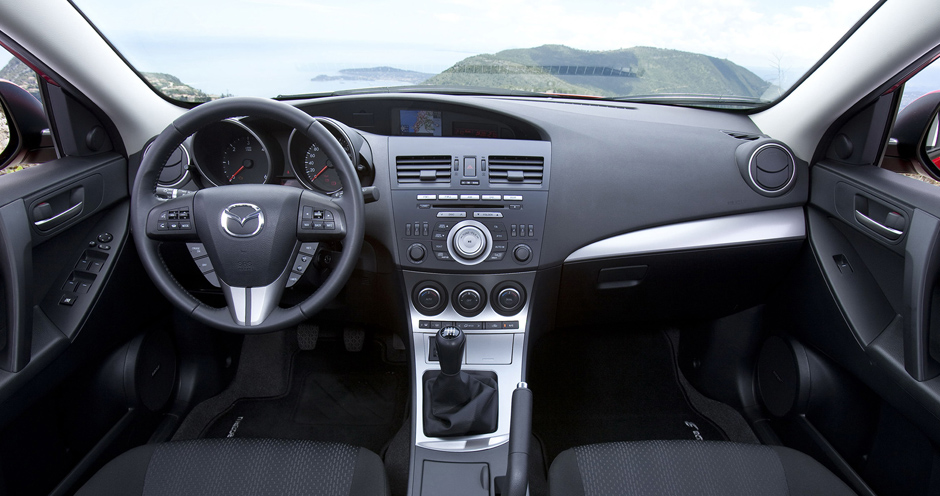 Mazda 3 5D (II/BL) 1.6 MT (105) - Фото 4