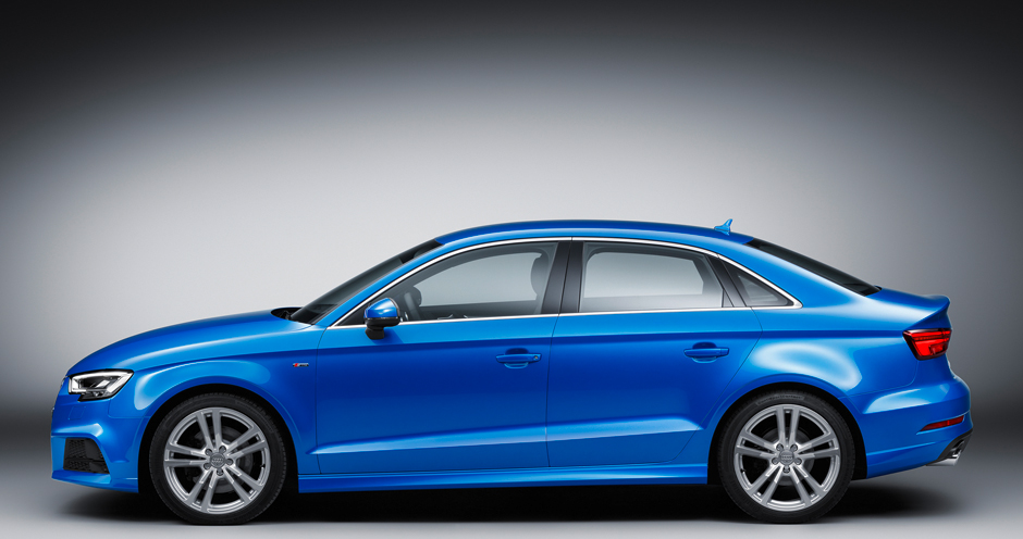 Audi A3 Saloon (III/8V/2016) S line - Фото 1