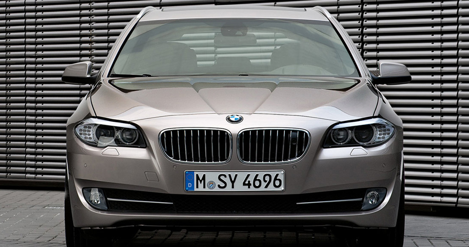 BMW 5 Series Touring (VI/F11) 520d AT (184) - Фото 2