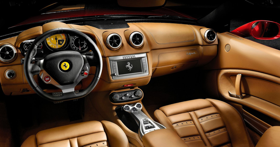 Ferrari California (I/F149) V8 MT (460) - Фото 6