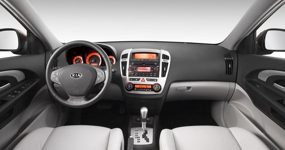 Kia Cee'd SW (I/ED) 1.6 CRDi (90) - Фото 4