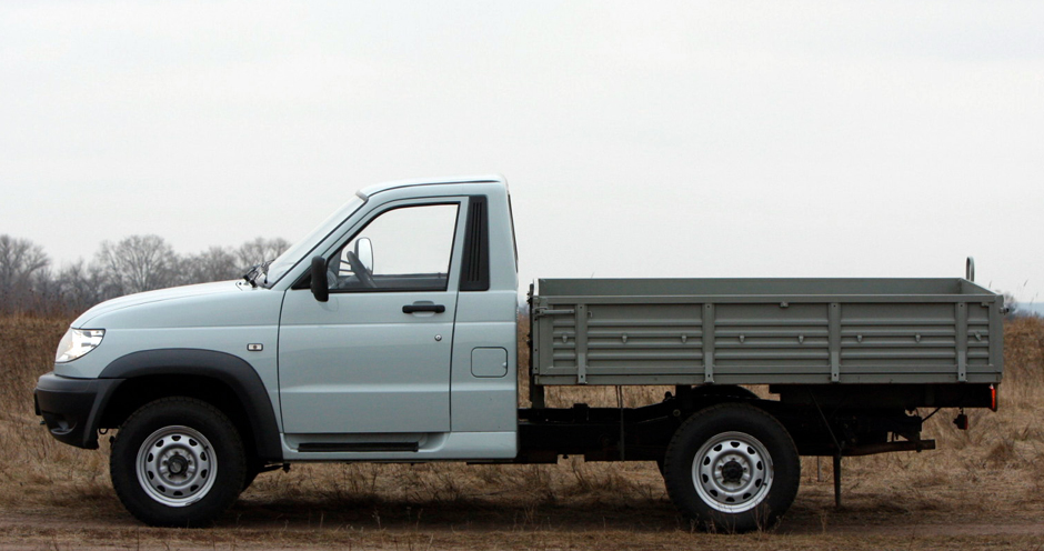 UAZ Cargo (I) 2.7 (128) - Фото 1