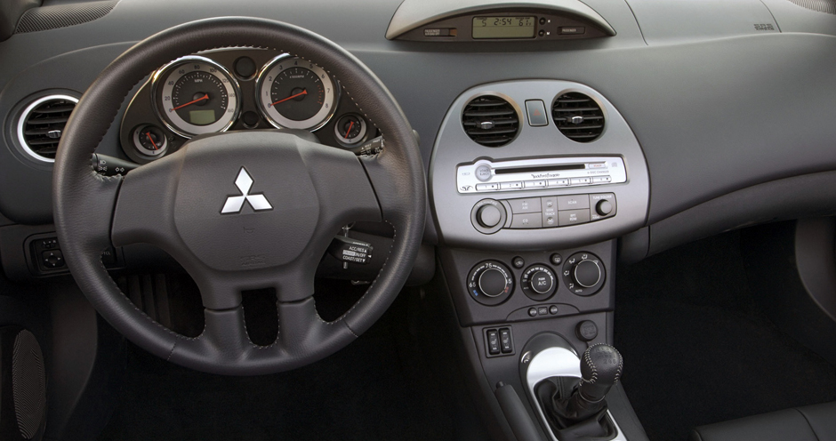 Mitsubishi Eclipse Spyder (IV/4G) 2.4 MT (162) - Фото 5