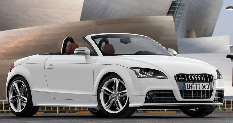 Audi TTS Roadster (I/8J) 2.0 TFSI quattro MT (272) - Фото 3