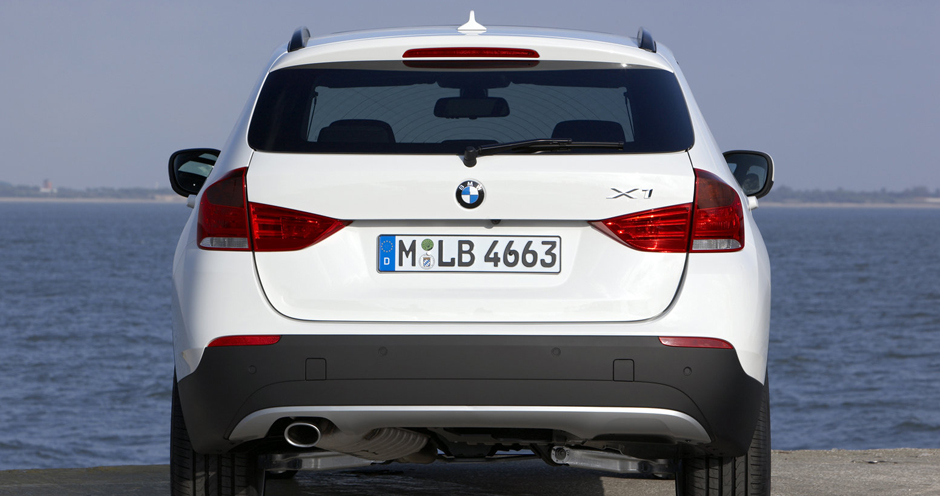 BMW X1 (I/E84) sDrive18d MT (143) - Фото 3