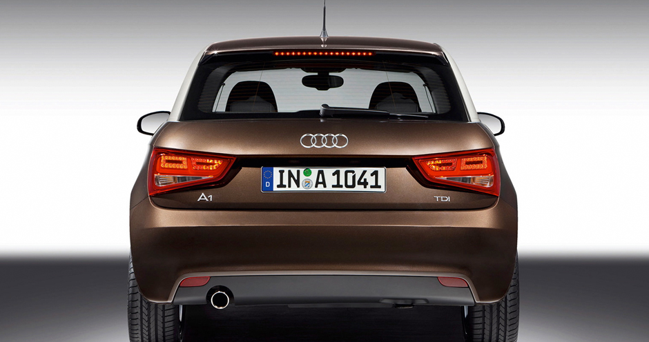 Audi A1 (I/8X) 1.6 TDI MT (90) - Фото 3