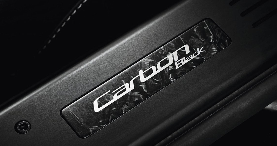 Aston Martin Vanquish (II) Carbon Black (576) - Фото 6