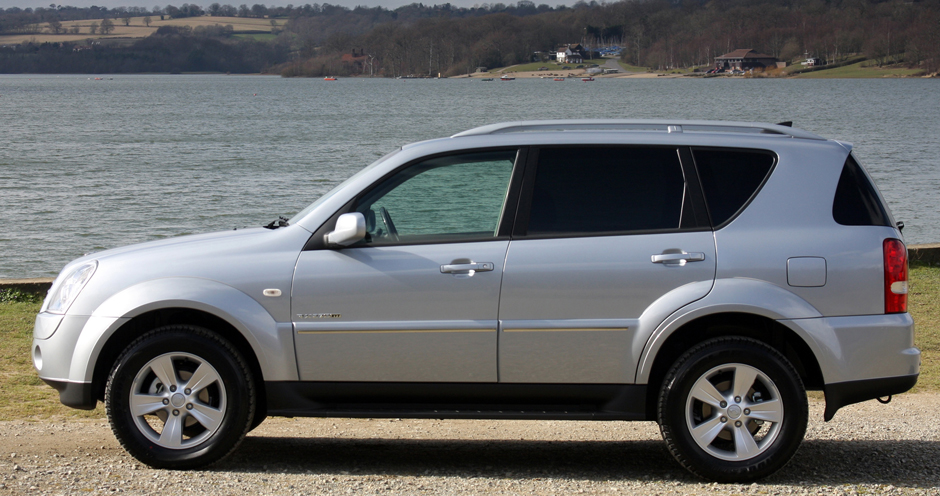 SsangYong Rexton (II/Y250) 2.3 MT (150) - Фото 1