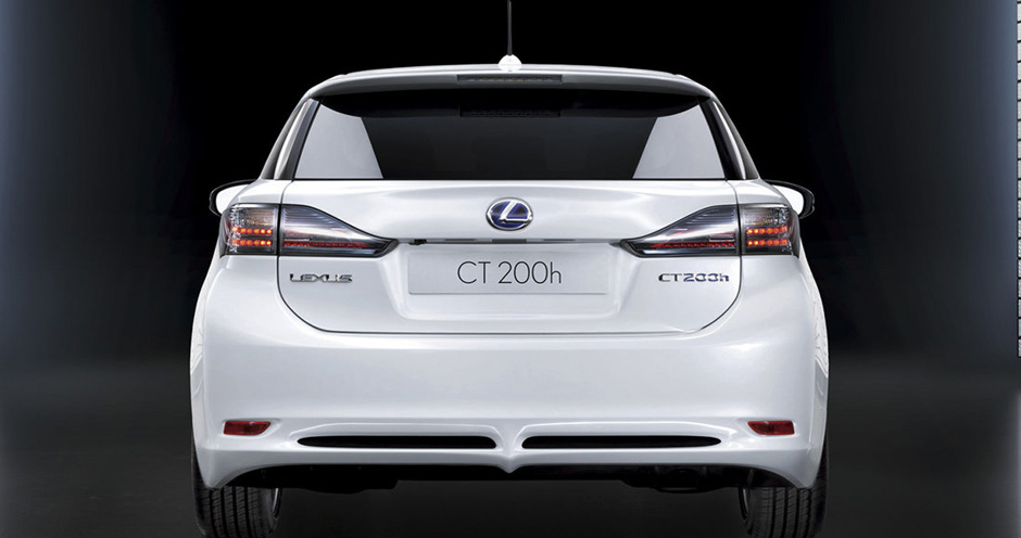 Lexus CT (I/A10) 200h (136) - Фото 3